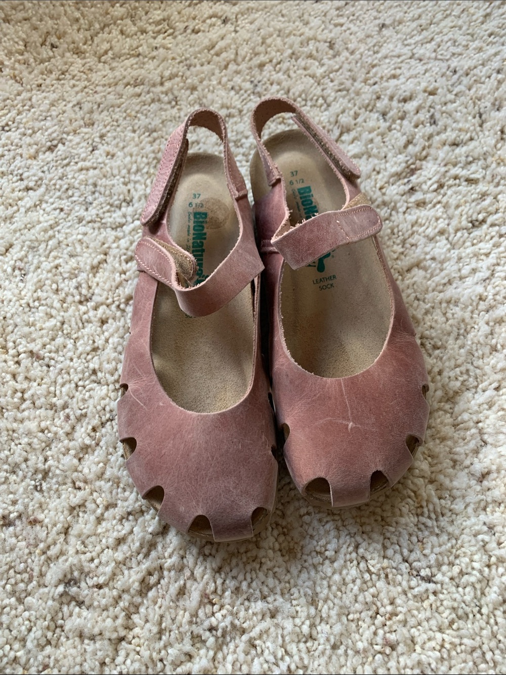 Bionatura walking dusty rose leather sandals with adjustable straps